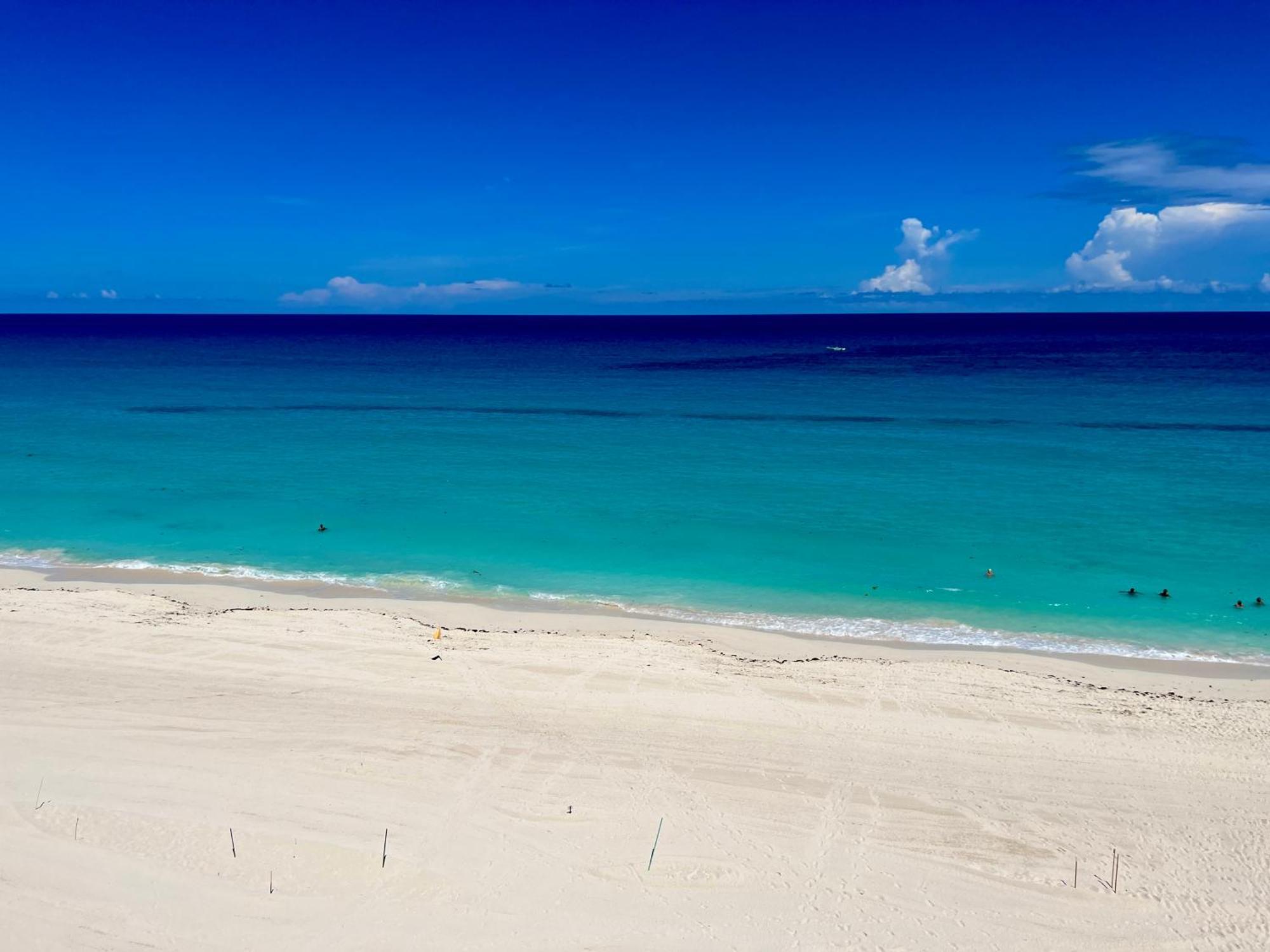 Beachside Apartments Cancun Bagian luar foto