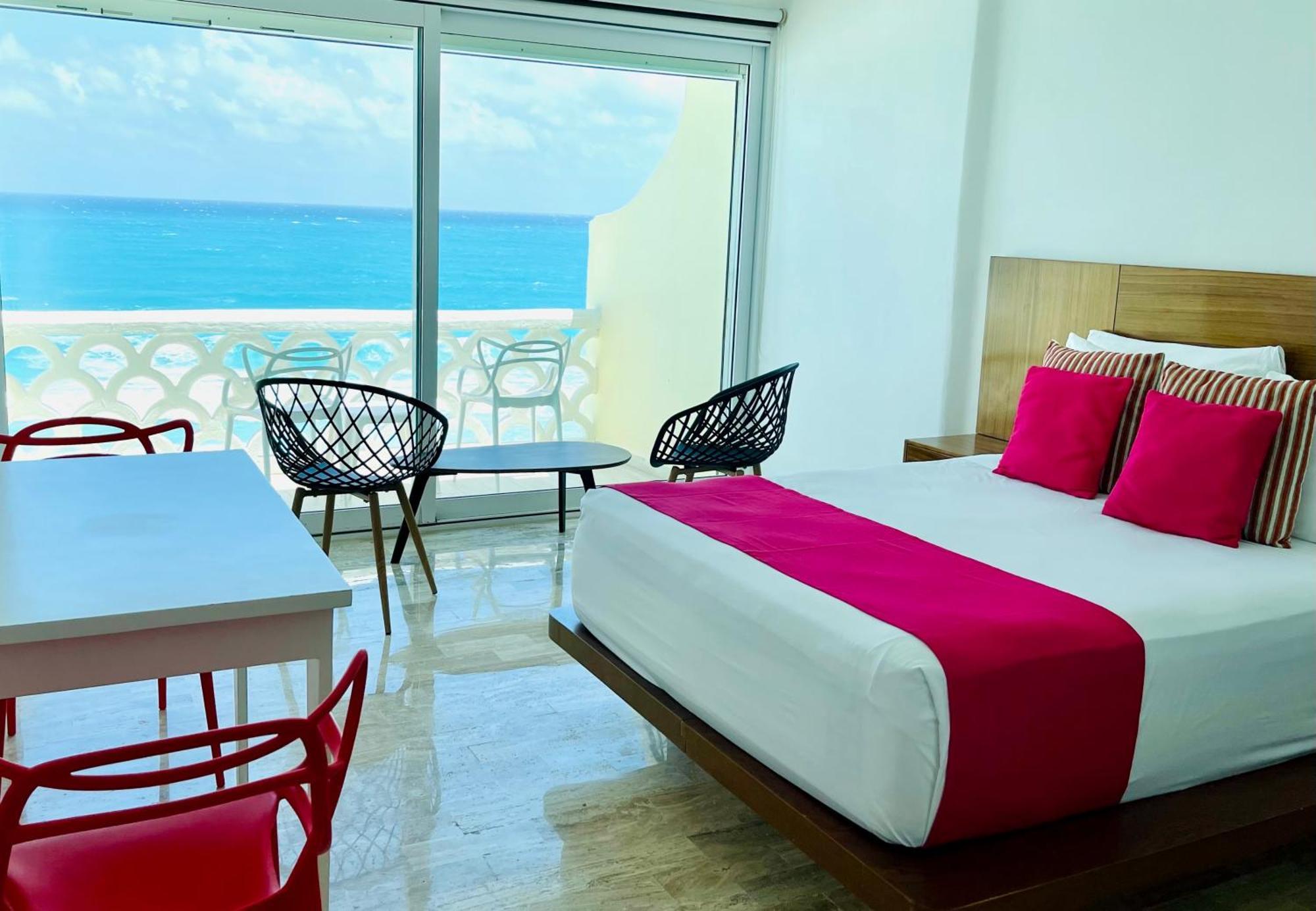 Beachside Apartments Cancun Bagian luar foto