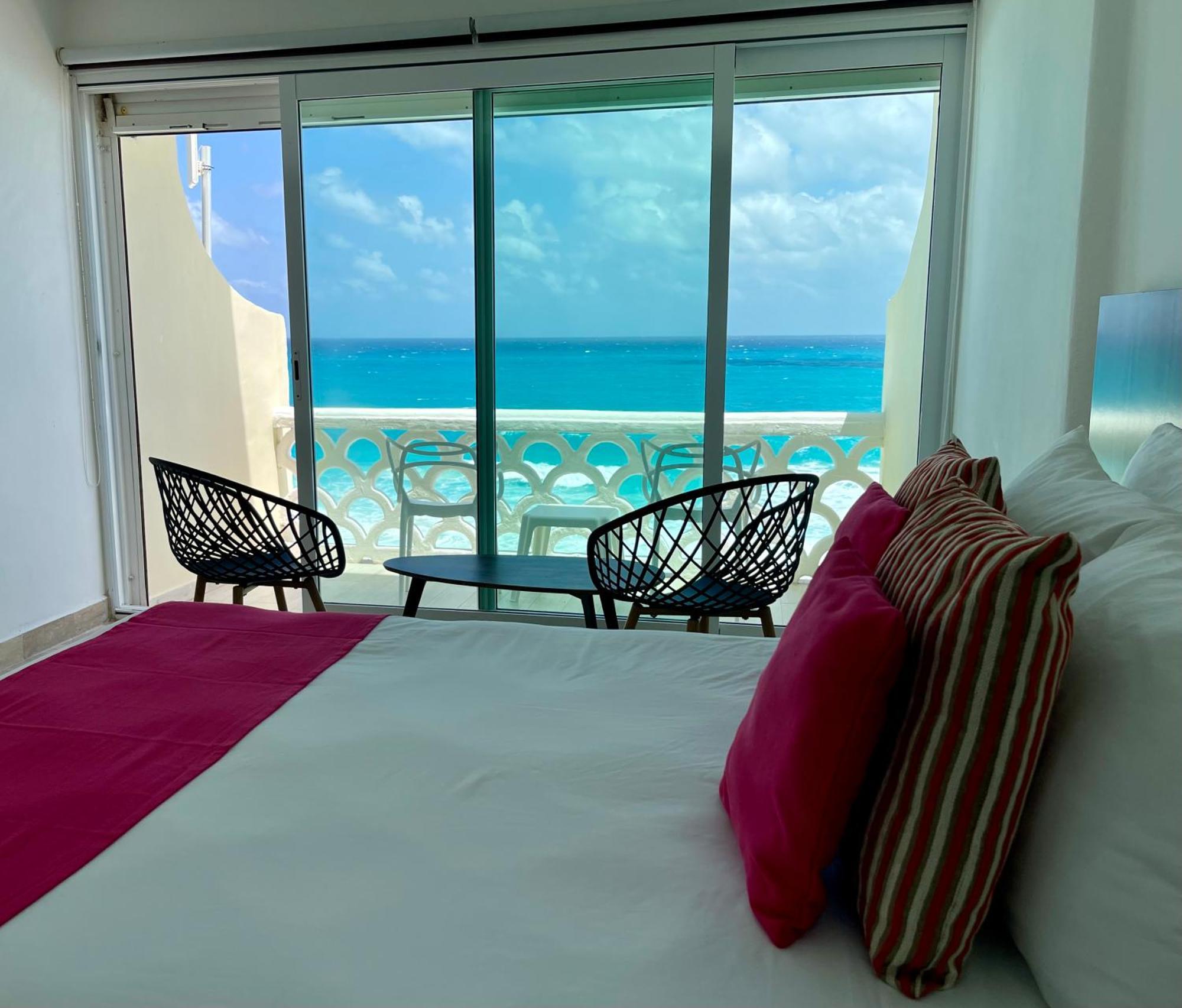Beachside Apartments Cancun Bagian luar foto