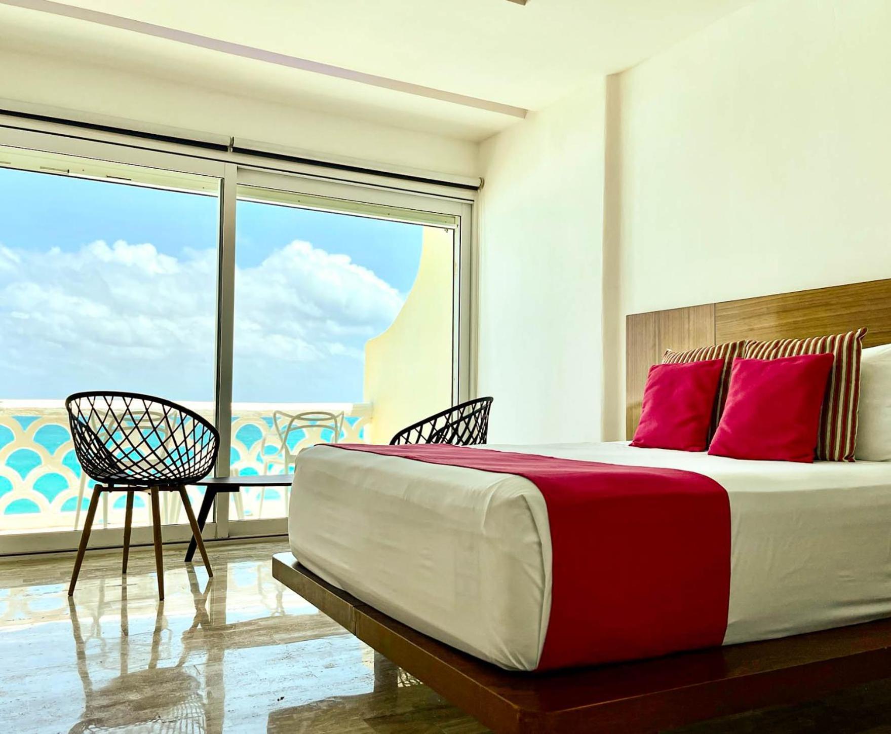 Beachside Apartments Cancun Bagian luar foto