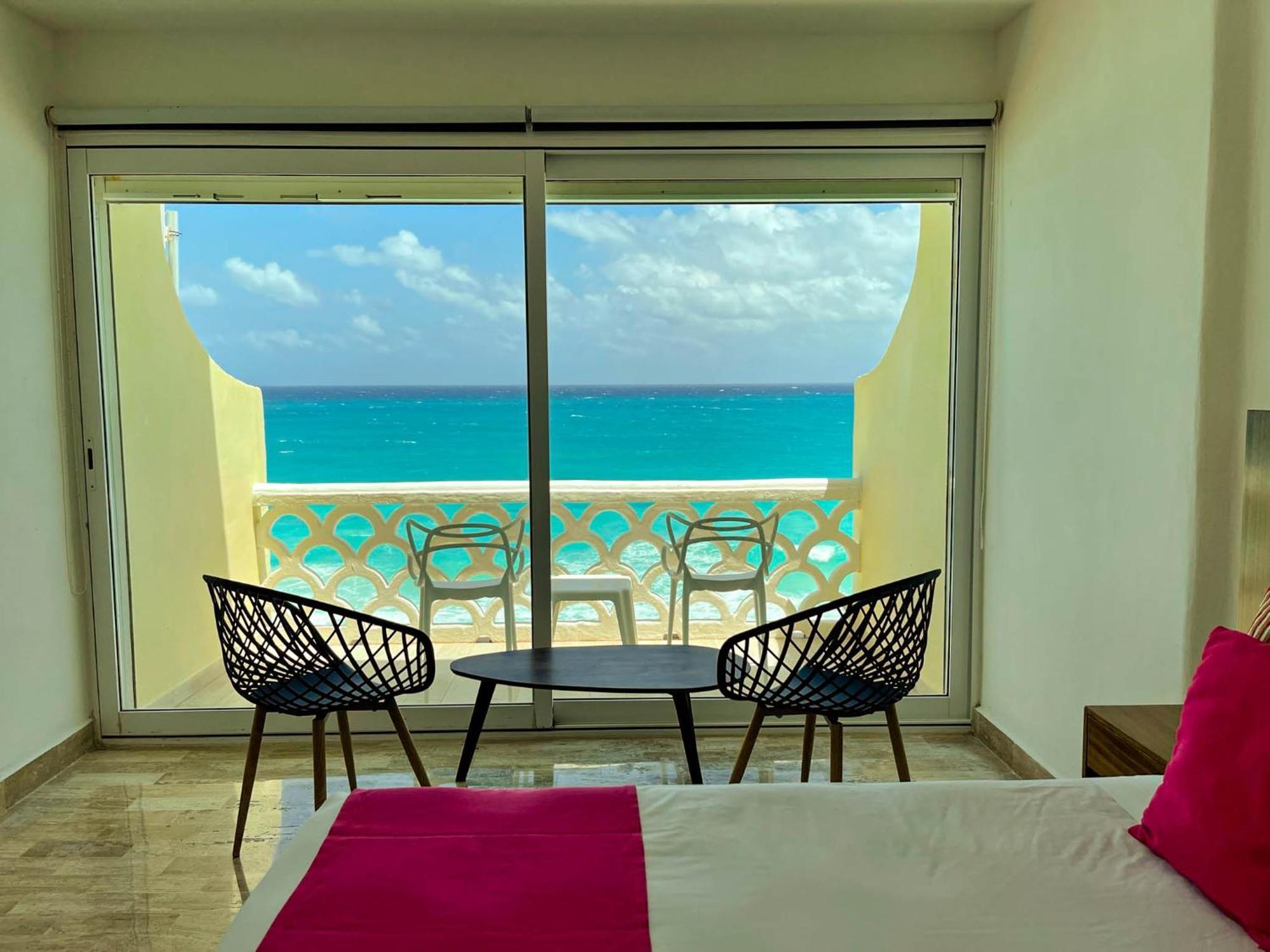 Beachside Apartments Cancun Bagian luar foto