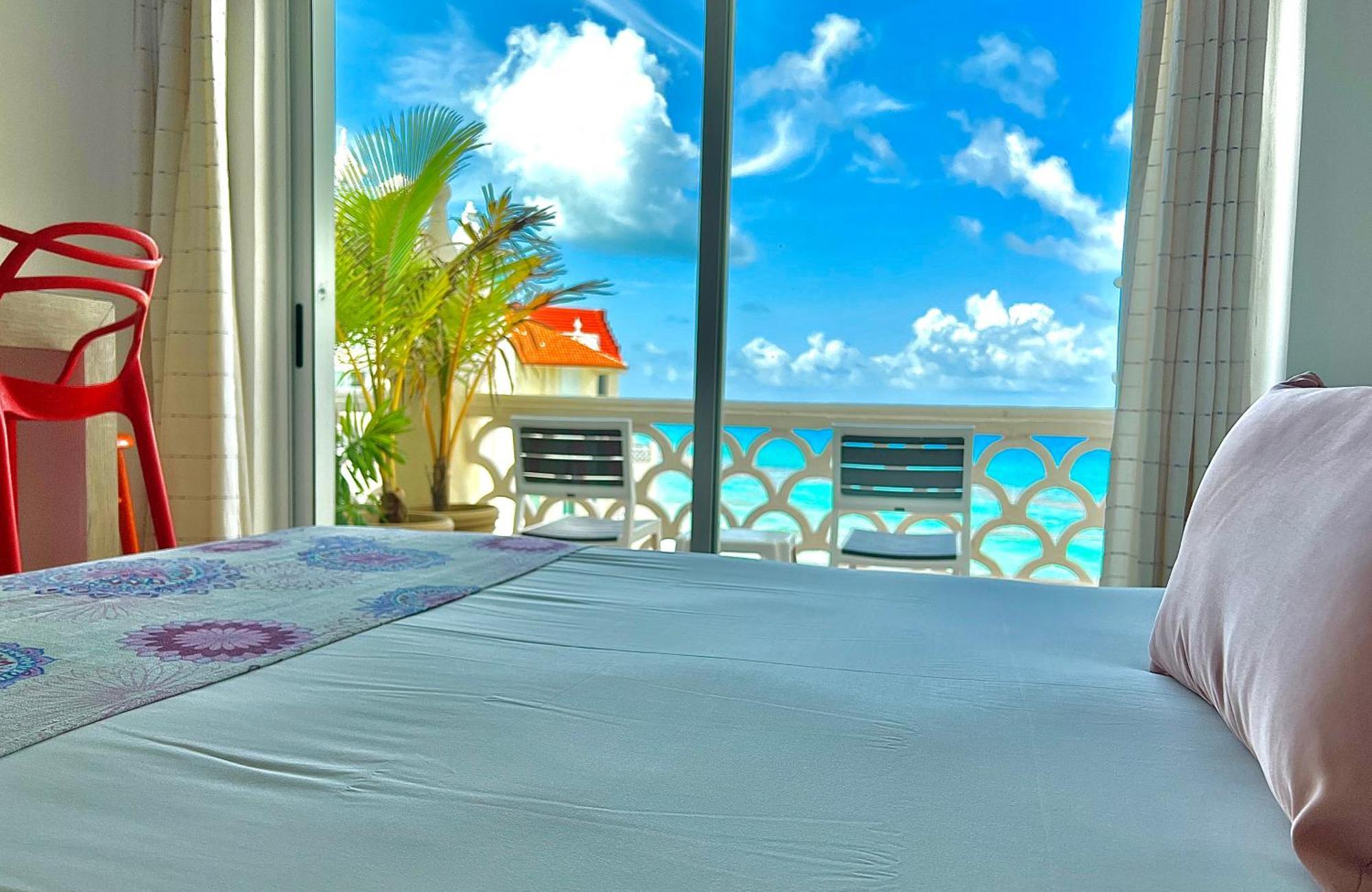 Beachside Apartments Cancun Bagian luar foto