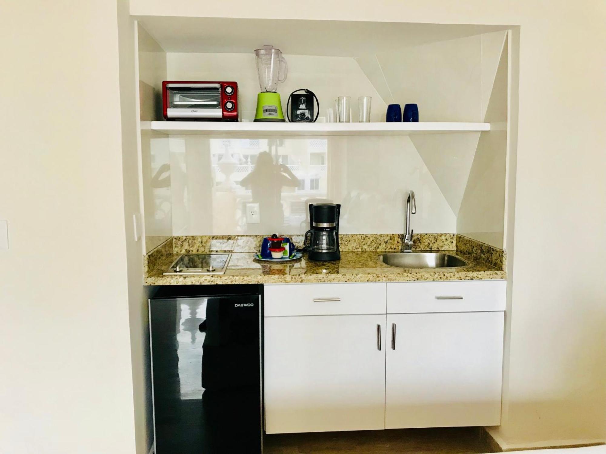Beachside Apartments Cancun Bagian luar foto