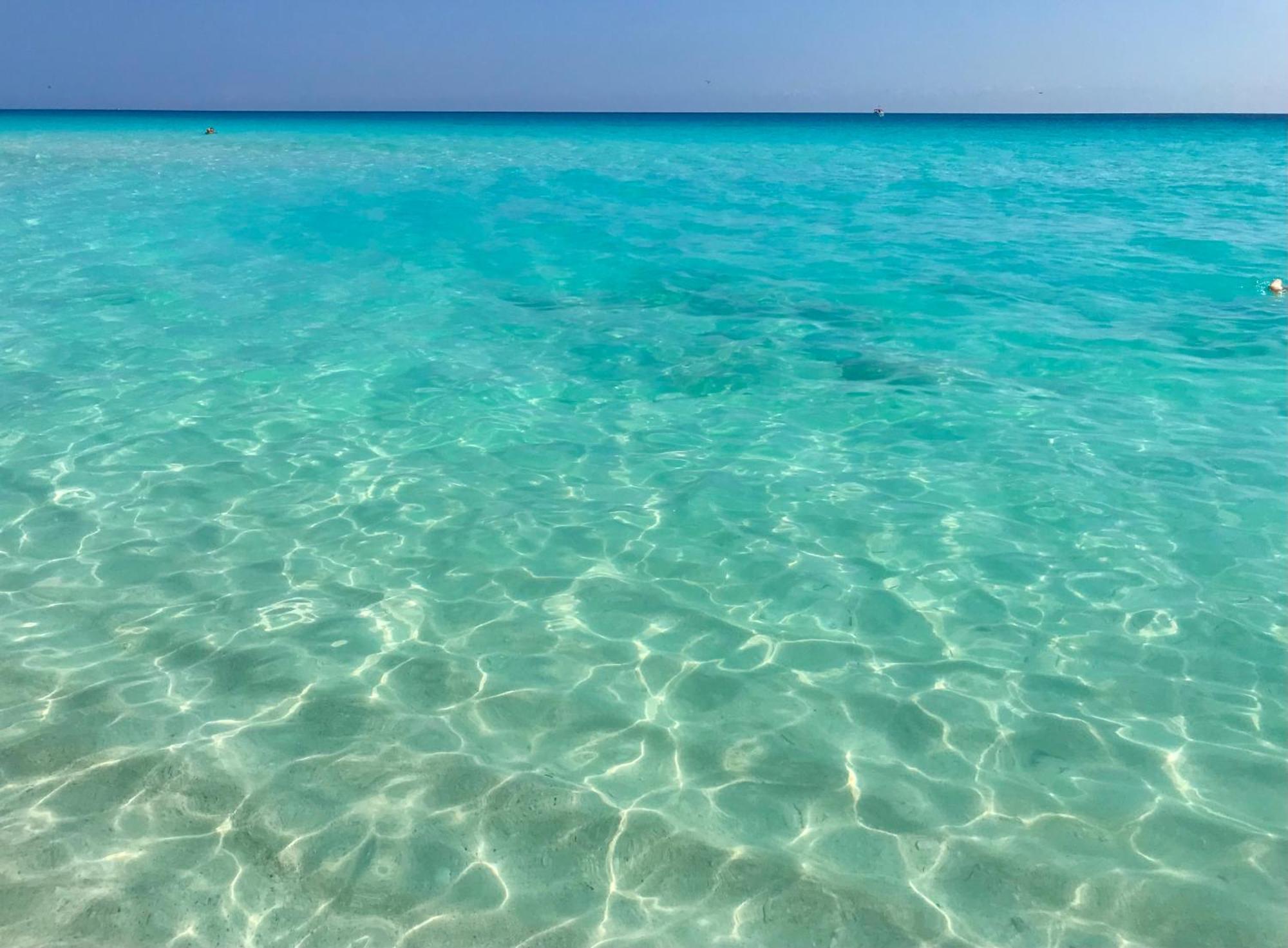 Beachside Apartments Cancun Bagian luar foto
