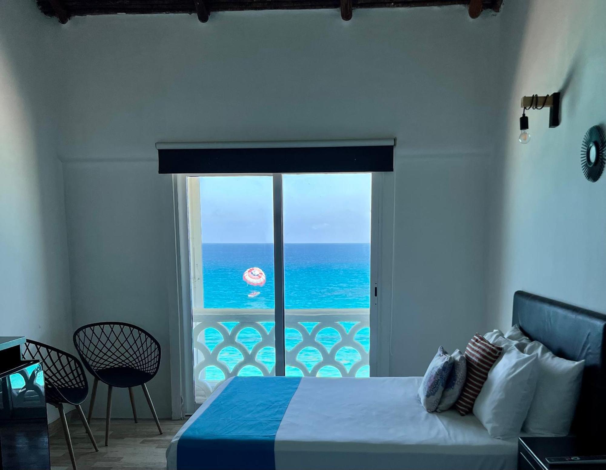 Beachside Apartments Cancun Bagian luar foto